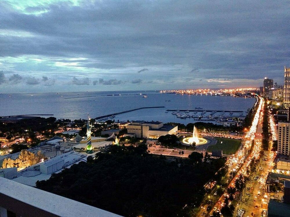Hotel Studio with Ocean View at The Breeze Residences, Earth, photo