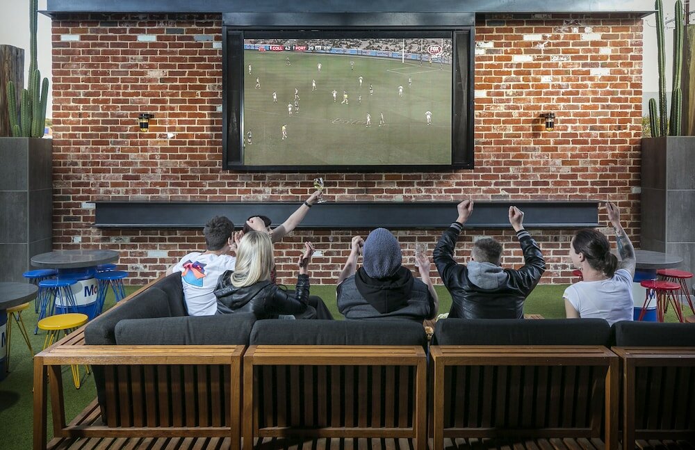 Фото Tonsley Hotel