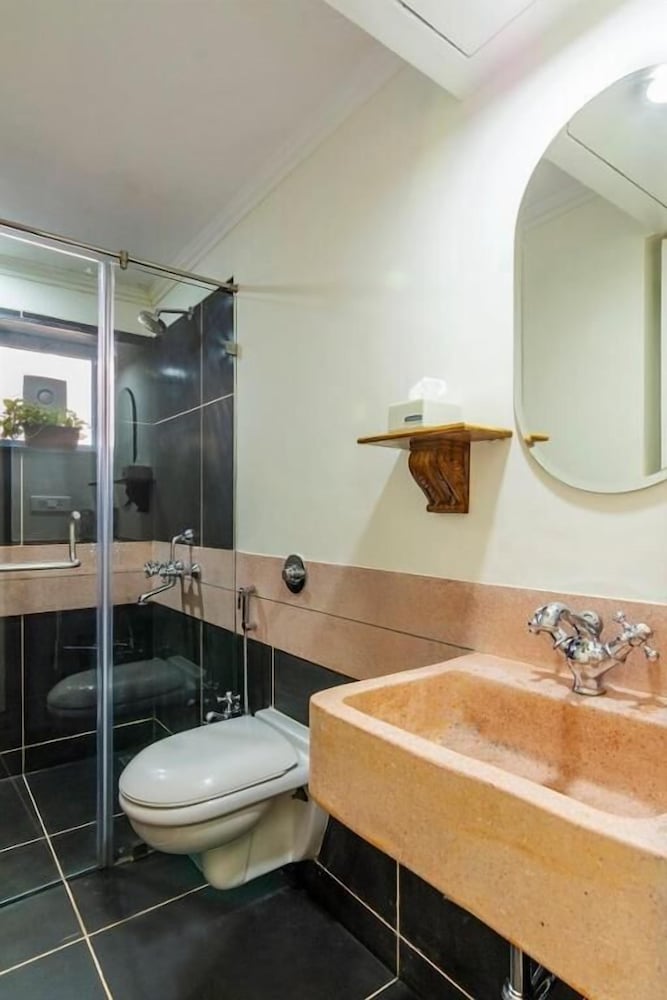 Фото Hotel Kemps Corner