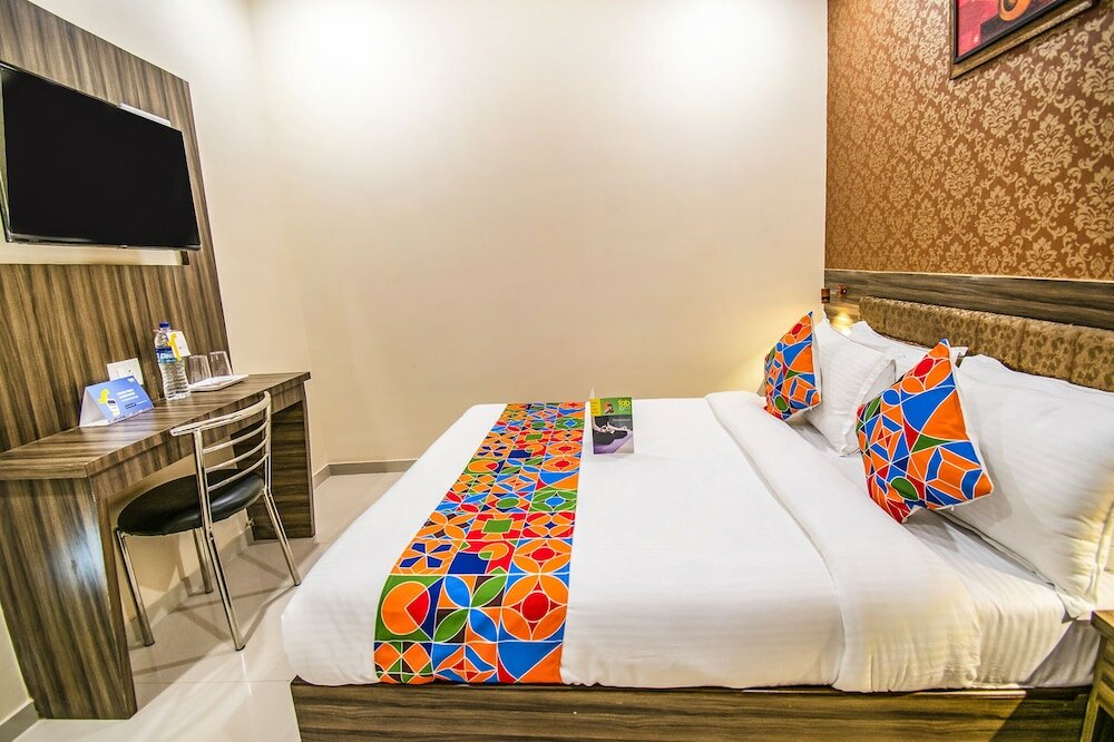 Фото Fabexpress Orange Suites