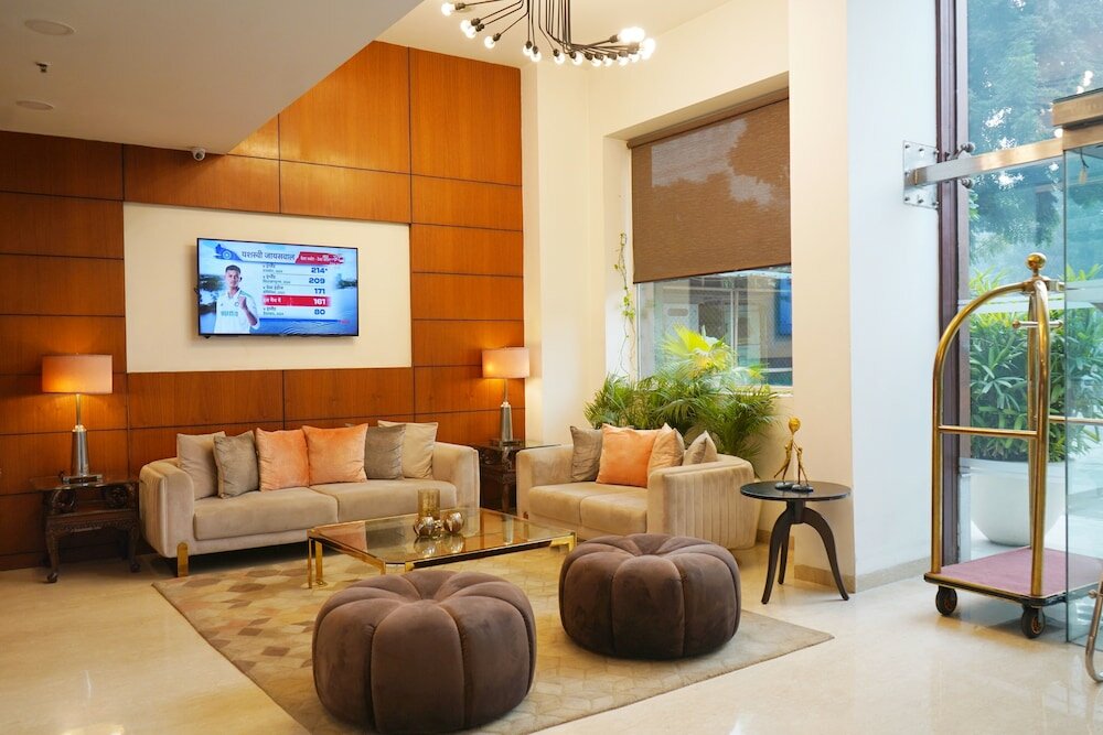 Фото Central Blue Stone