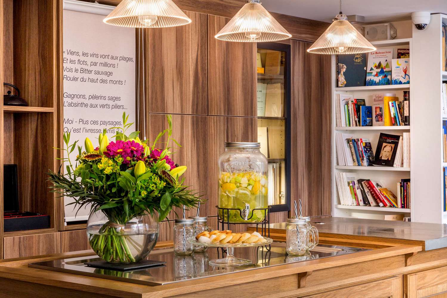 Фото The Hôtel Littéraire Arthur Rimbaud, BW Signature Collection