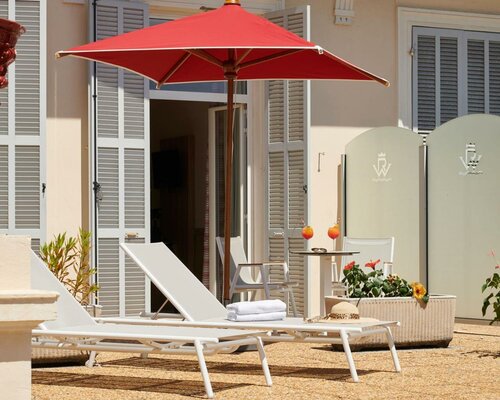 Гостиница Hotel Vacances Bleues Royal Westminster в Ментоне