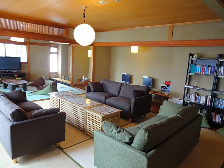 Фото Khaosan Kyoto Guesthouse