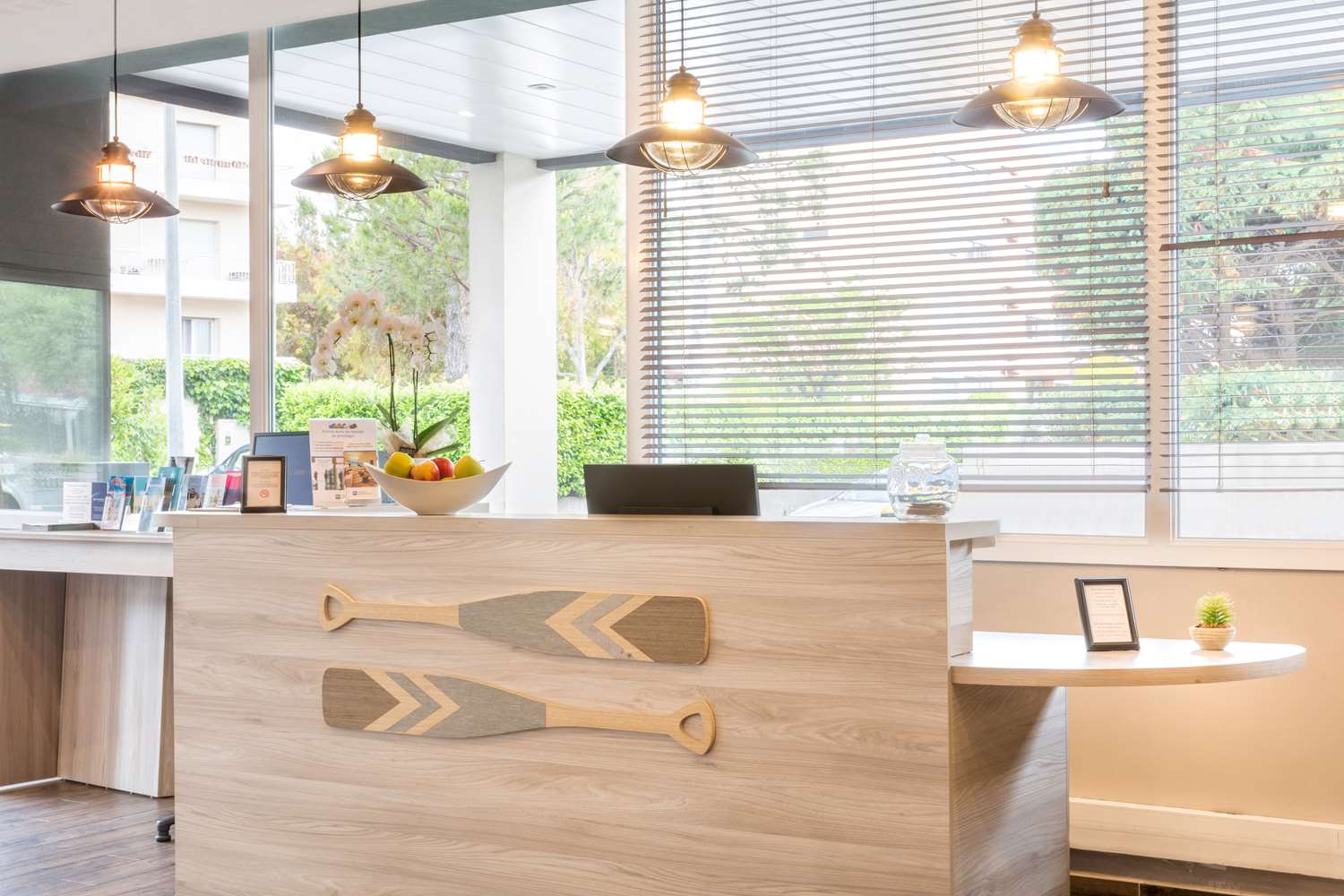 Фото Best Western Plus Antibes Riviera