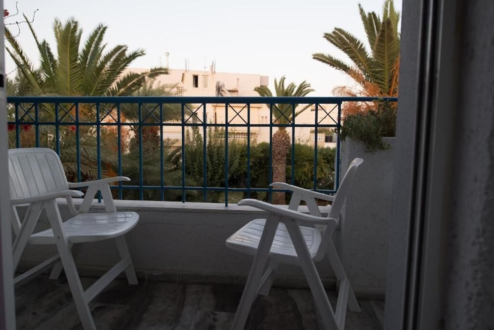 Фото Gorgona Hotel