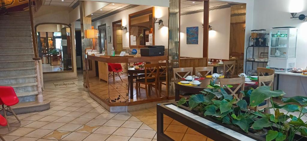 Фото Au Nouvel Hotel