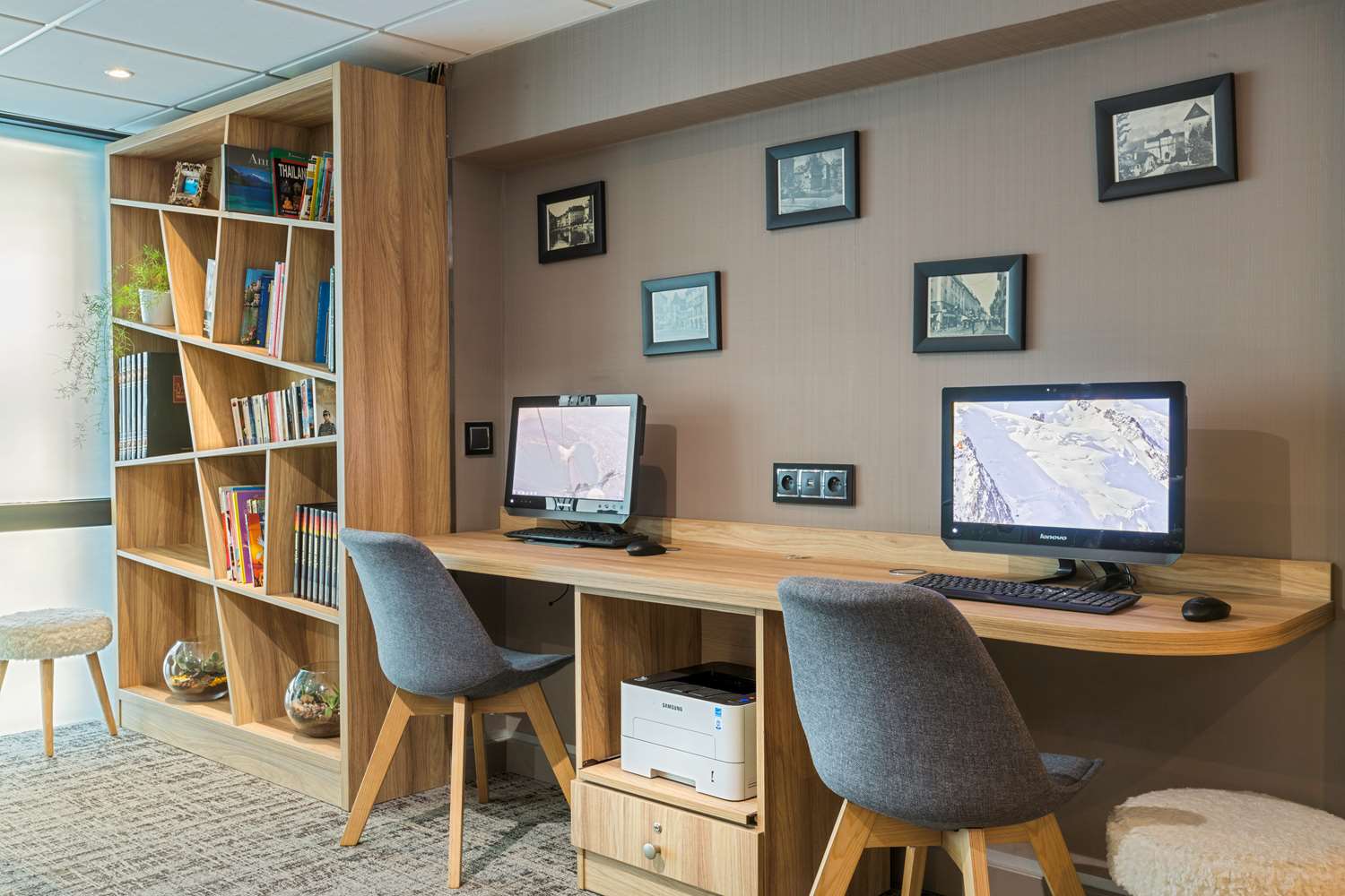 Фото Moxy Annecy