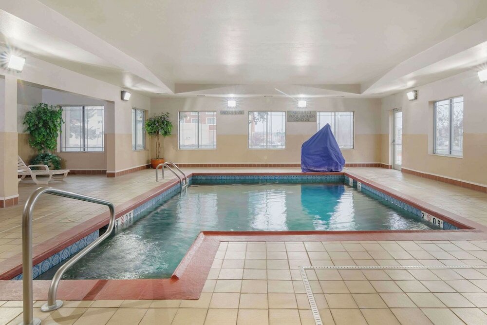 Фото Country Inn & Suites by Radisson, Columbia, Mo