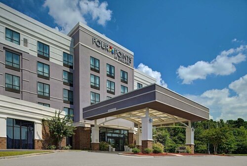 Гостиница Four Points by Sheraton Birmingham Homewood в Бирмингеме