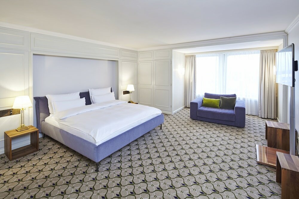 Фото Clayton Hotel Düsseldorf