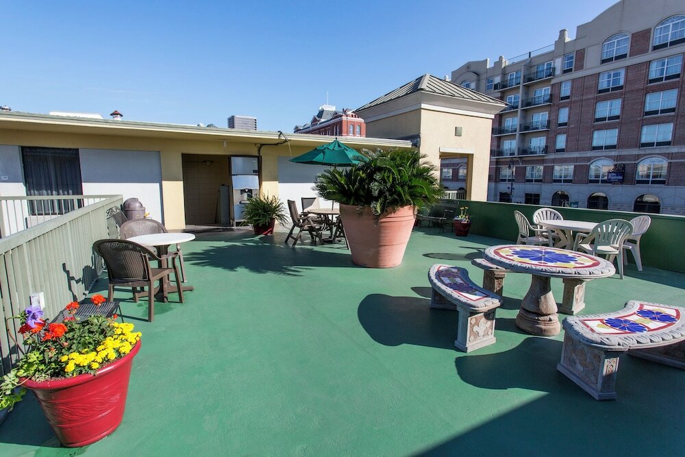 Фото Quality Inn Savannah Historic District