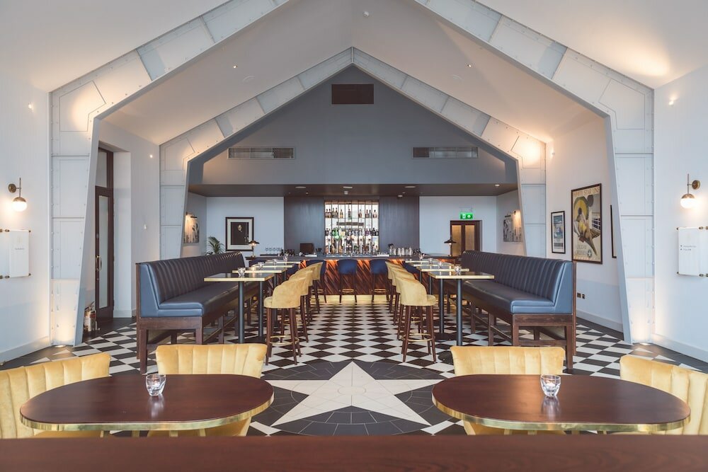 Фото Titanic Hotel Belfast