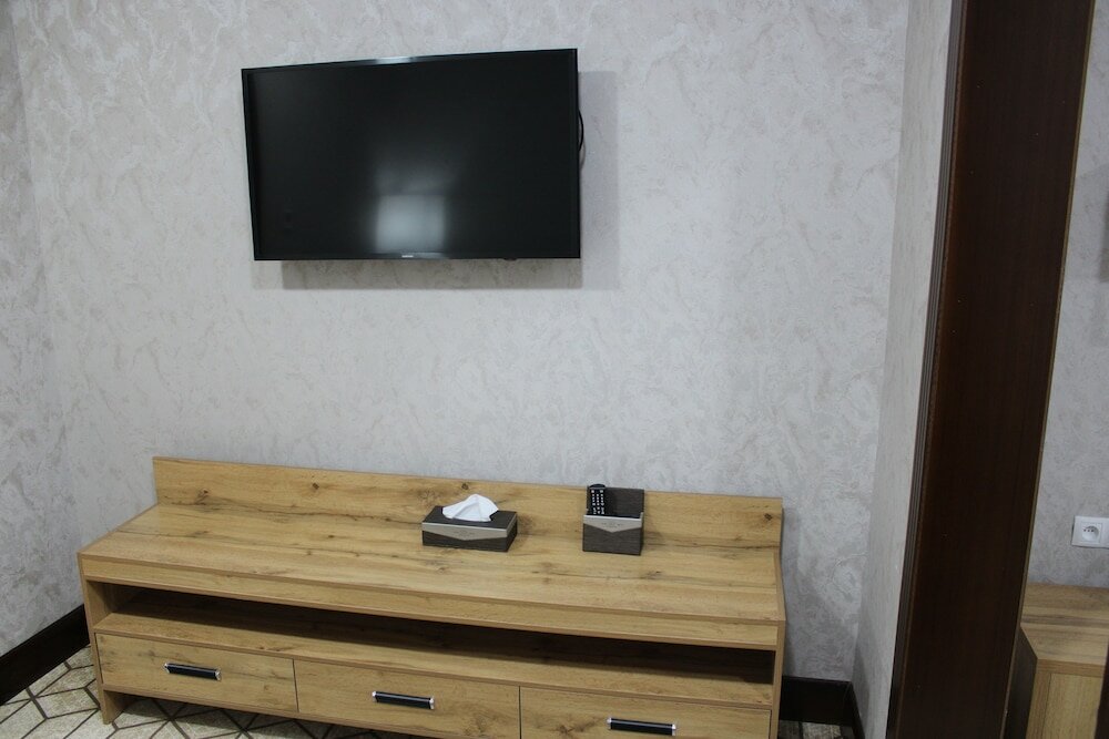 Фото Zarafshan Grand Hotel