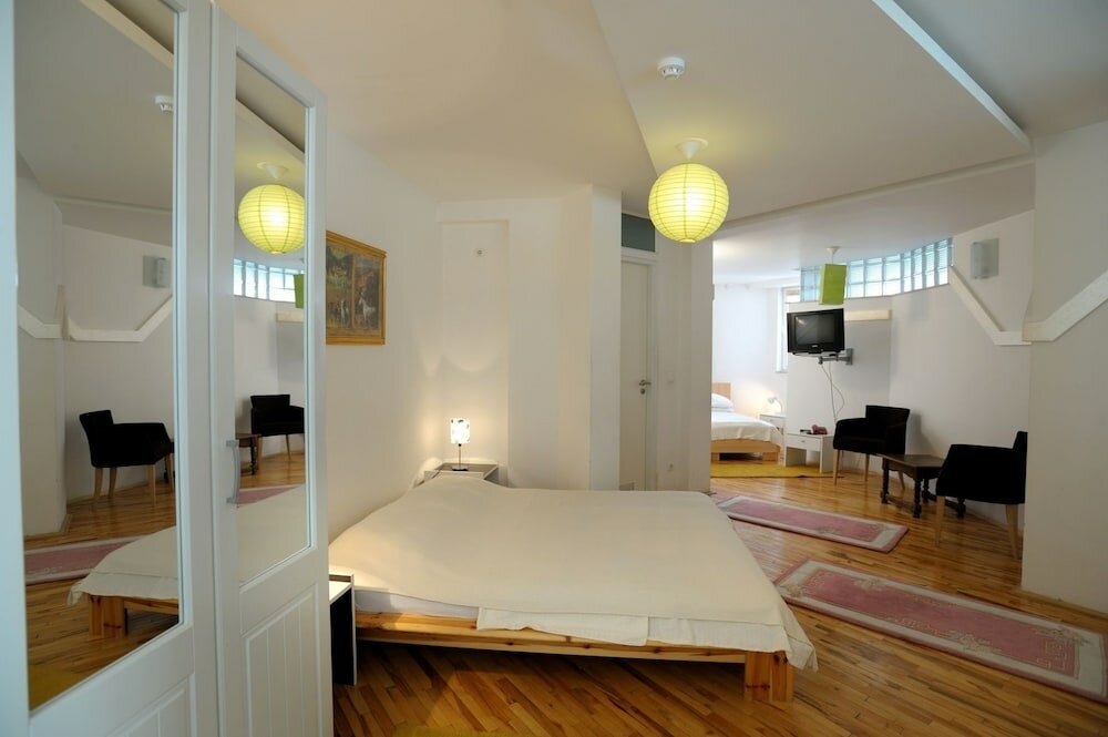 Фото Hotel Hayat