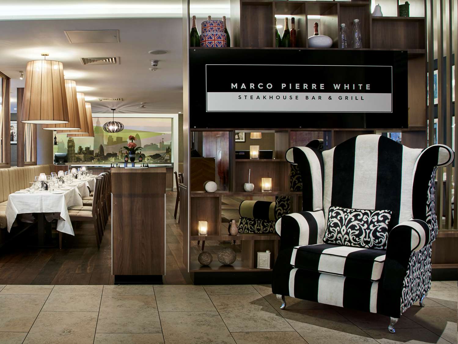 Фото DoubleTree by Hilton London Angel Kings Cross