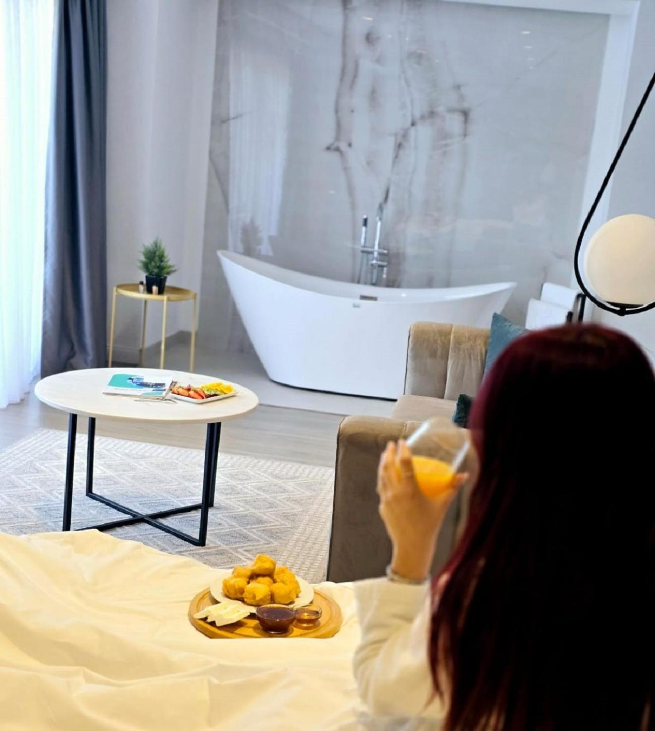 Фото Perla Hotel