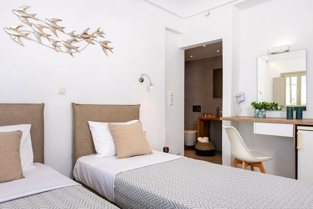 Фото Kalisperis Hotel