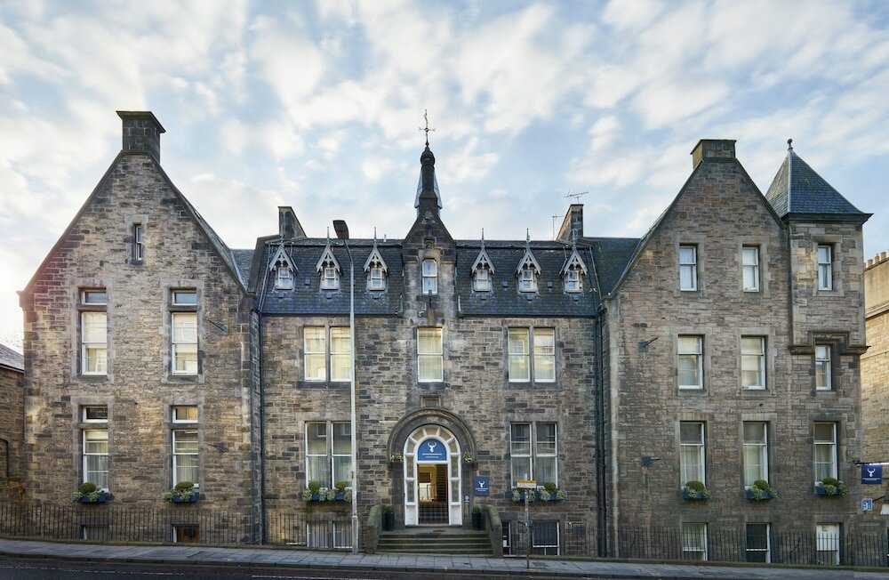 Фото Leonardo Hotel Edinburgh City