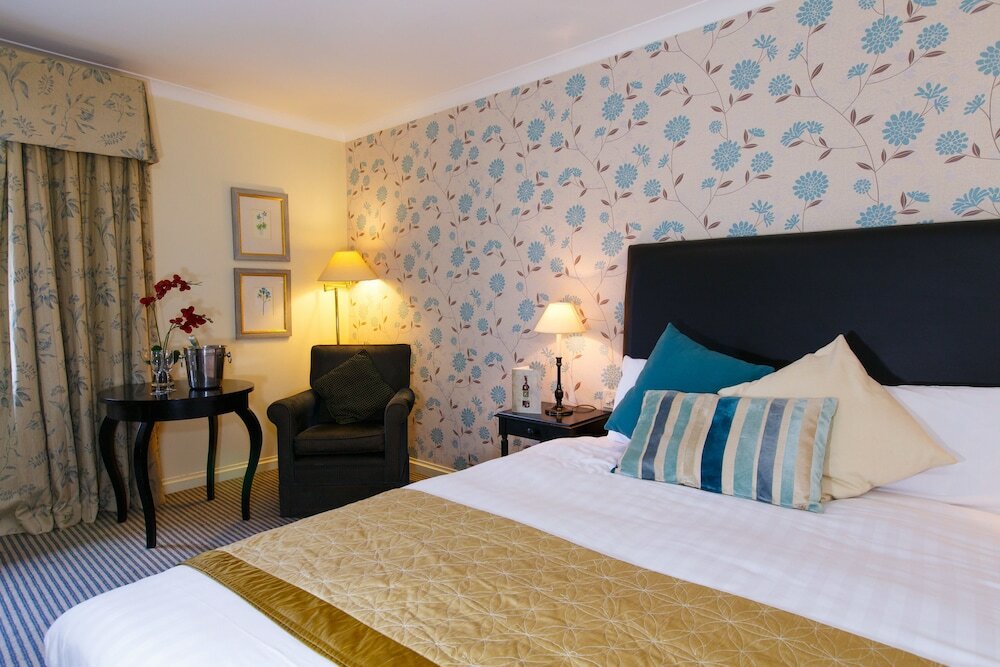 Фото Kingston Lodge Hotel