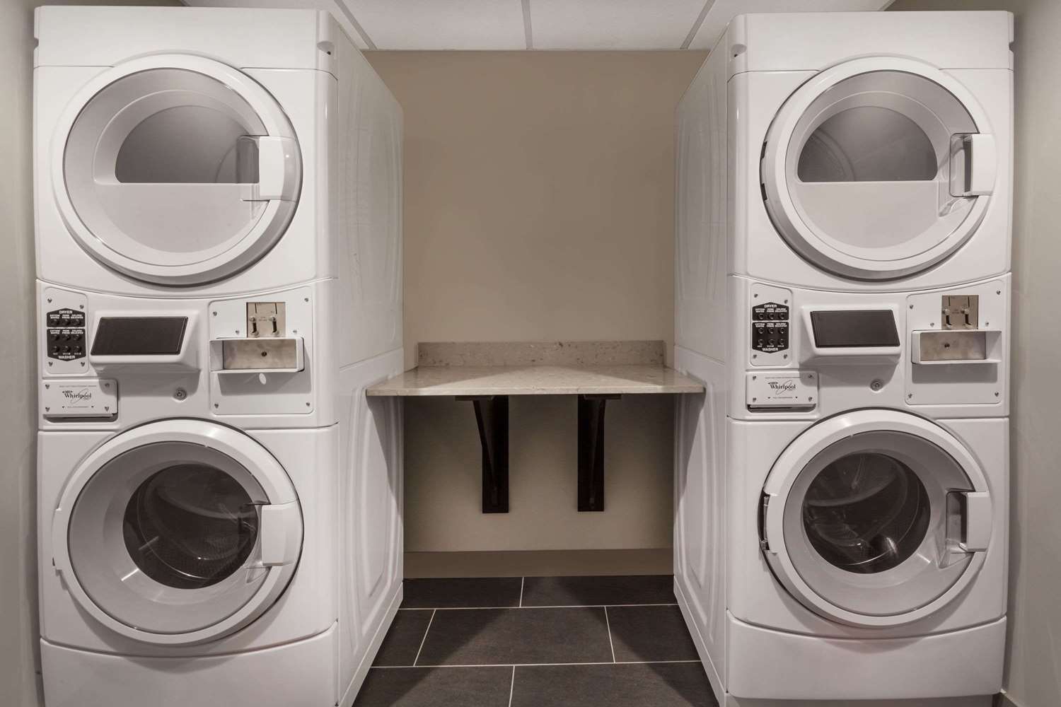 Фото Ramada by Wyndham Grassland