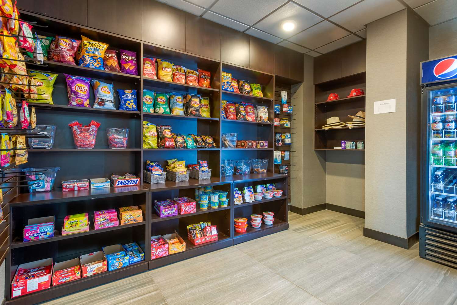 Фото Best Western Plus Village Park Inn