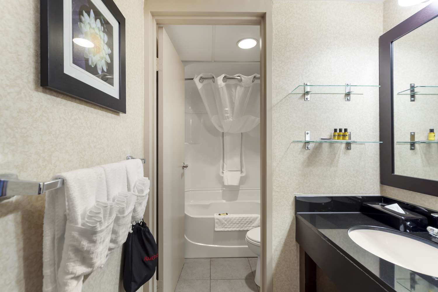 Фото Best Western City Centre Inn