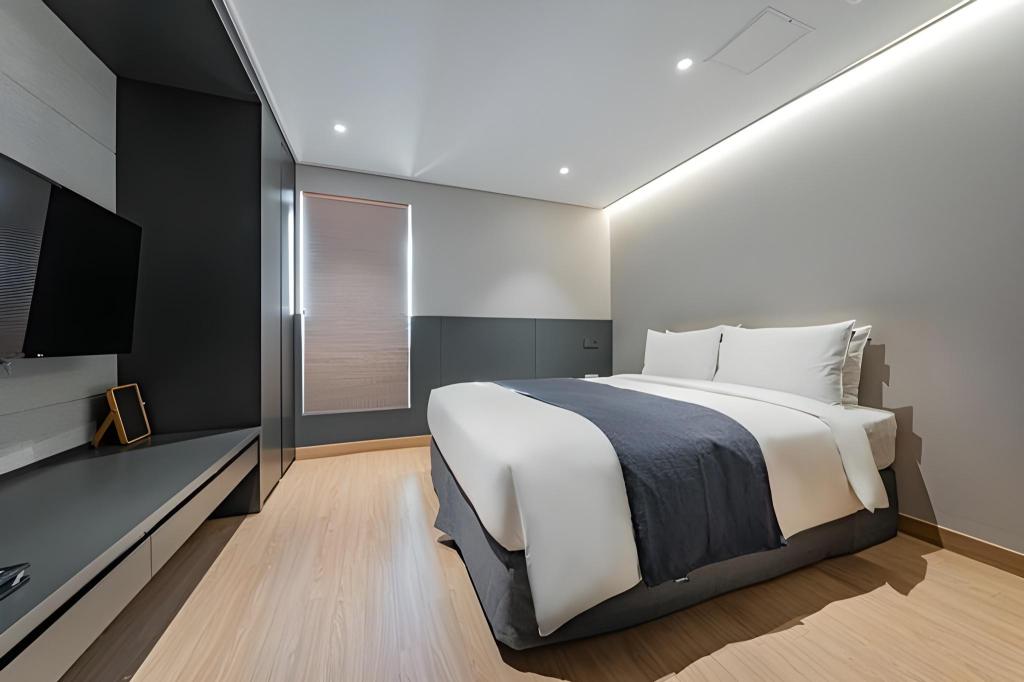 Фото R&b Business Hotel