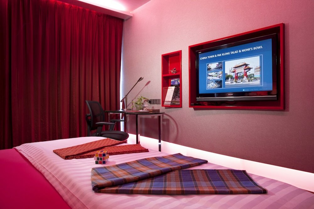 Фото Galleria 10 Hotel Bangkok by Compass Hospitality