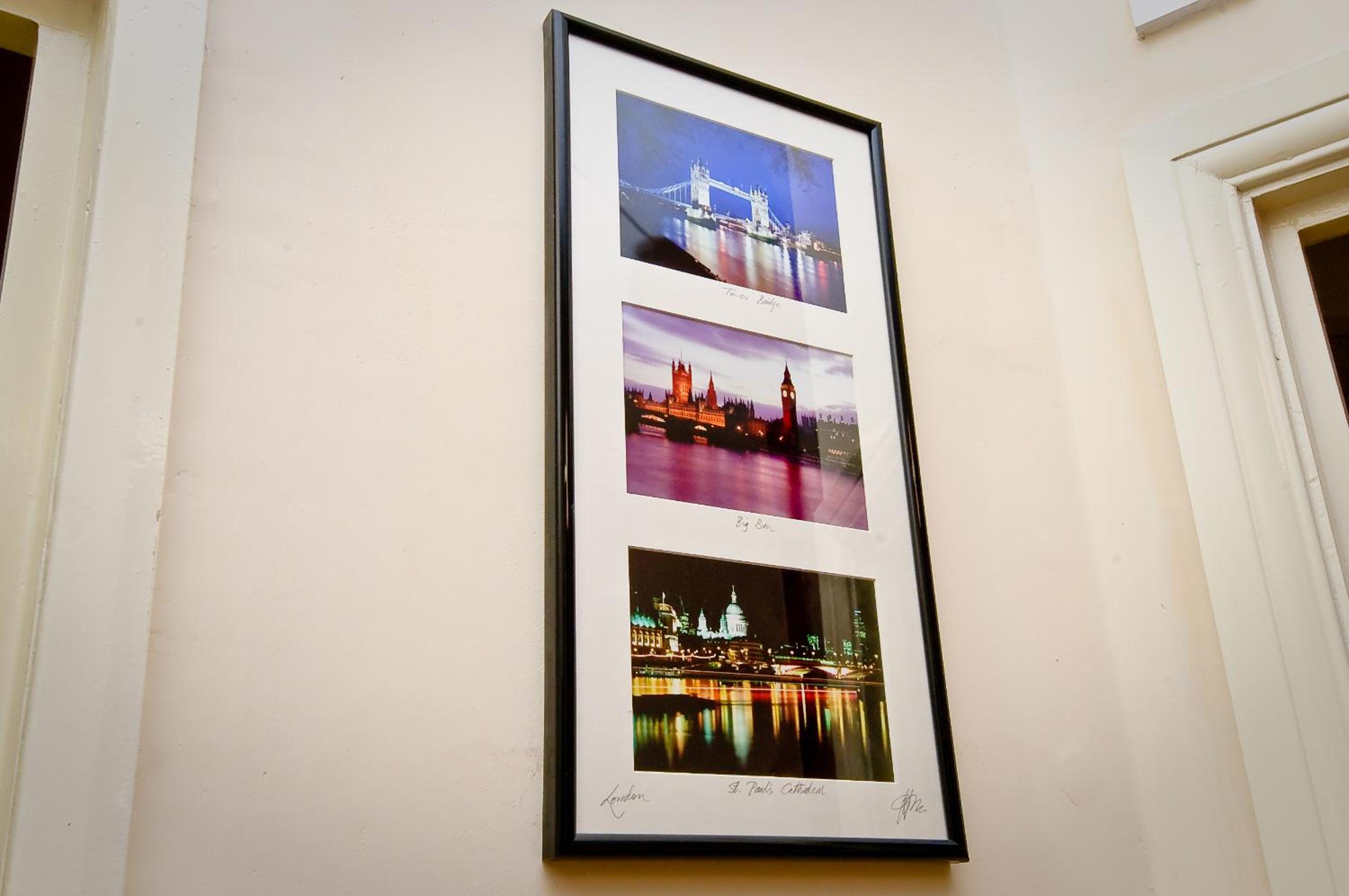 Фото Leigh House Hotel