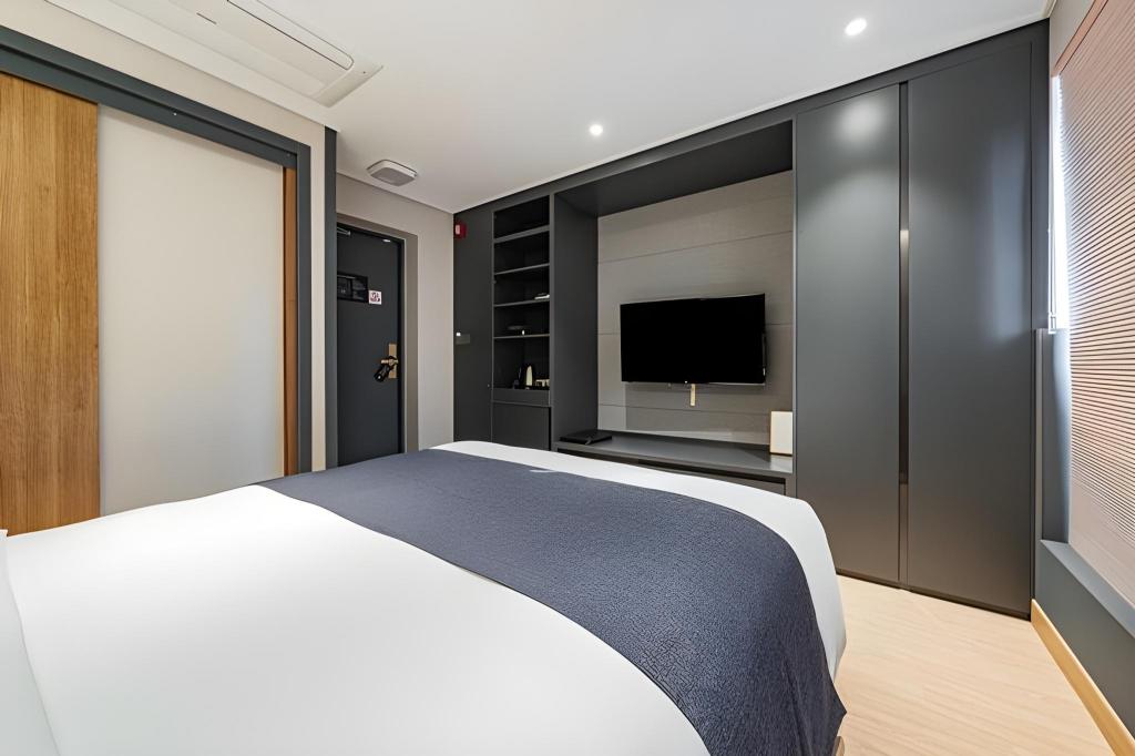 Фото R&b Business Hotel