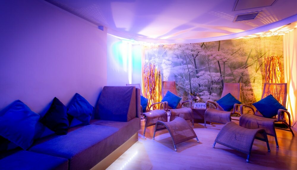 Фото The Park Royal Hotel & SPA