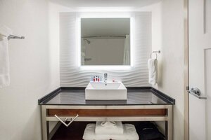 Гостиница Ramada by Wyndham Austin South