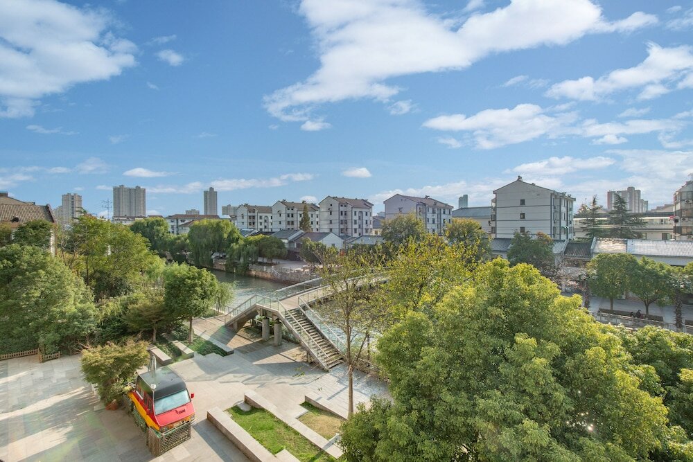 Фото Holiday Inn Taicang City Centre