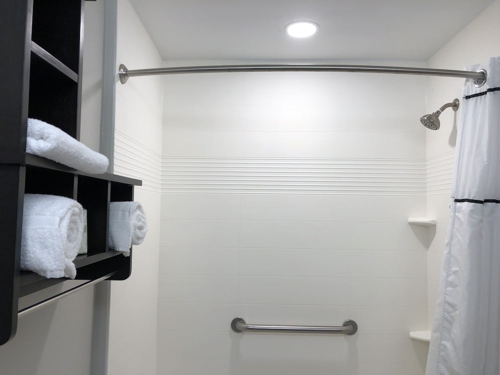 Фото MainStay Suites Of Lancaster County