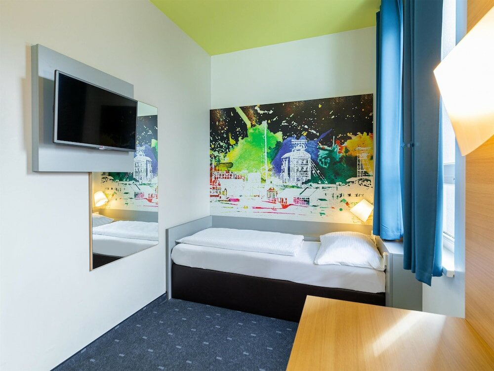 Фото B&b Hotel Mülheim an der Ruhr