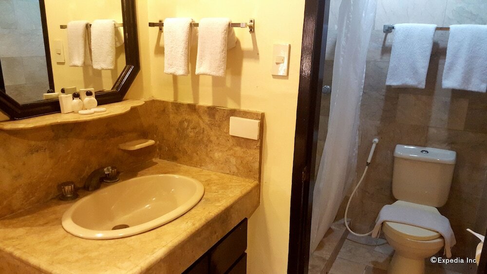 Фото Lourdes Suites