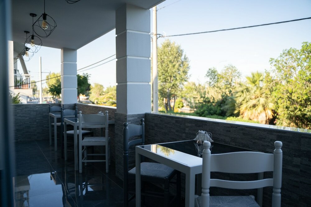 Фото Parthenis Riviera Hotel