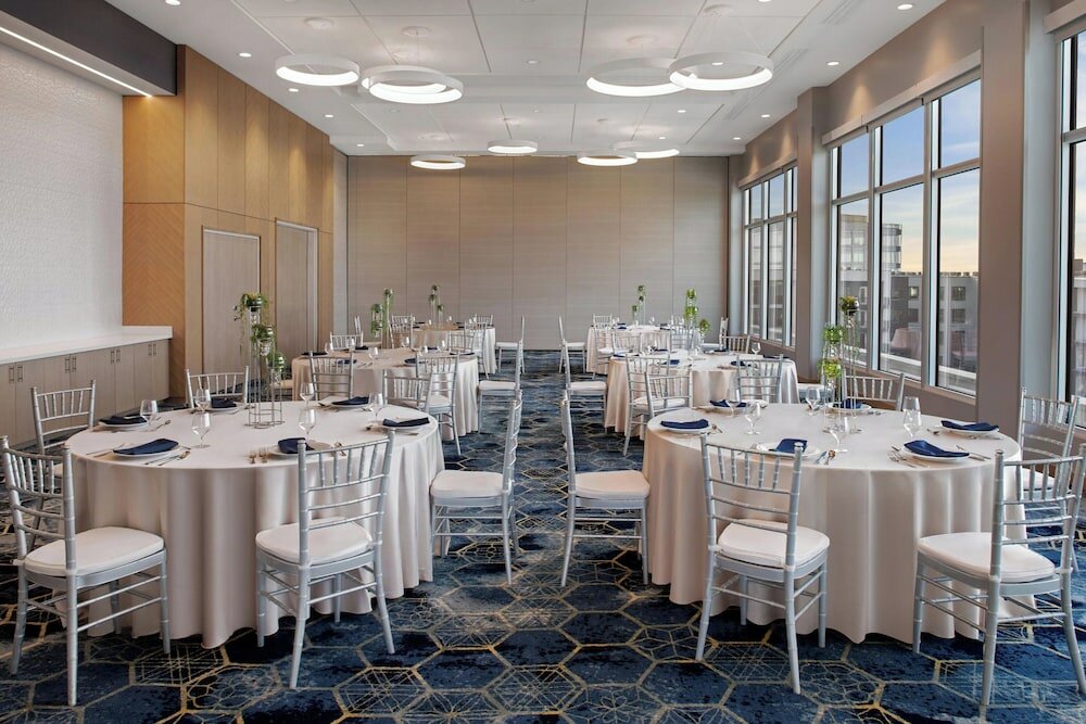 Фото Element Tampa Midtown