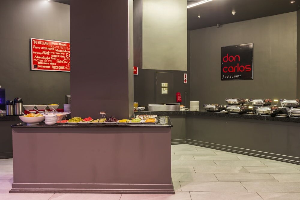 Фото Protea Hotel by Marriott Gaborone Masa Square