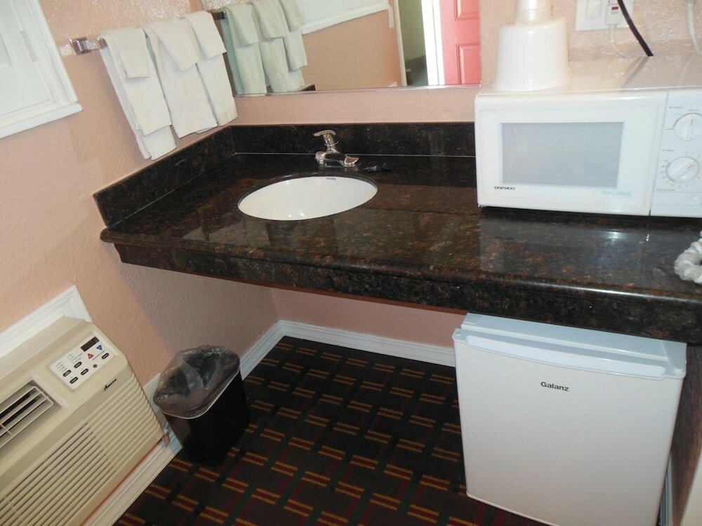 Фото Sealamp Inn