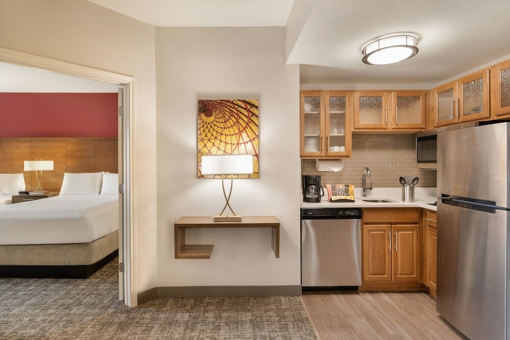 Фото Staybridge Suites San Antonio Downtown Conv Ctr, an Ihg Hotel
