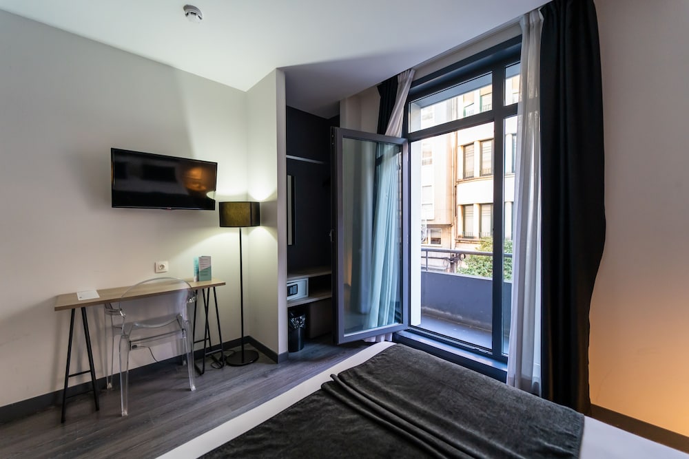 Фото Lux Santiago