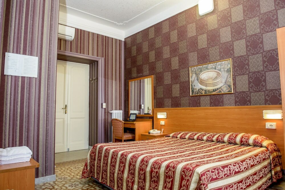 Фото Hotel Emmaus