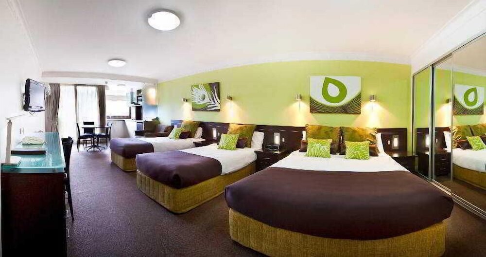 Фото Hyde Park Inn