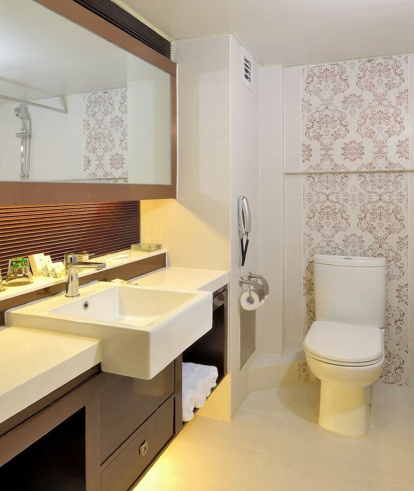 Фото Metropole Hotel