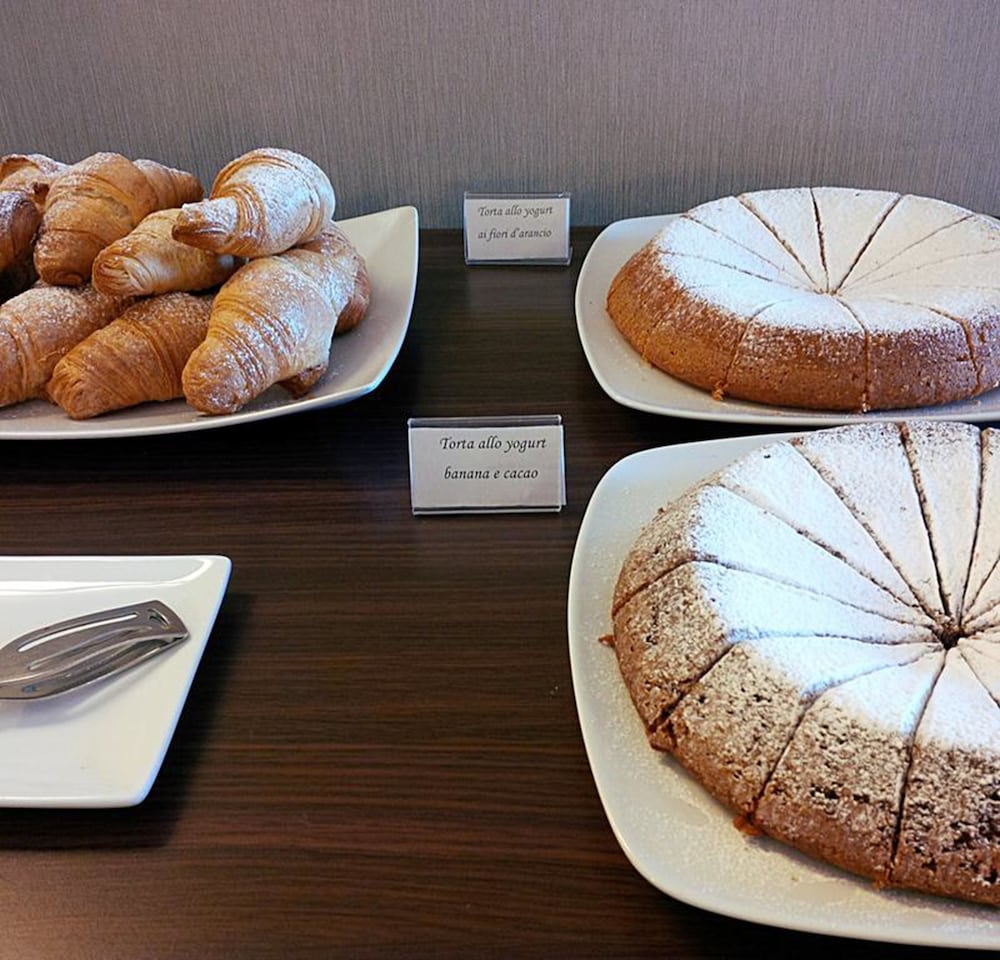 Фото Napolit'amo Hotel Principe