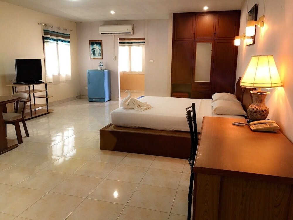 Фото Green Beach Pattaya