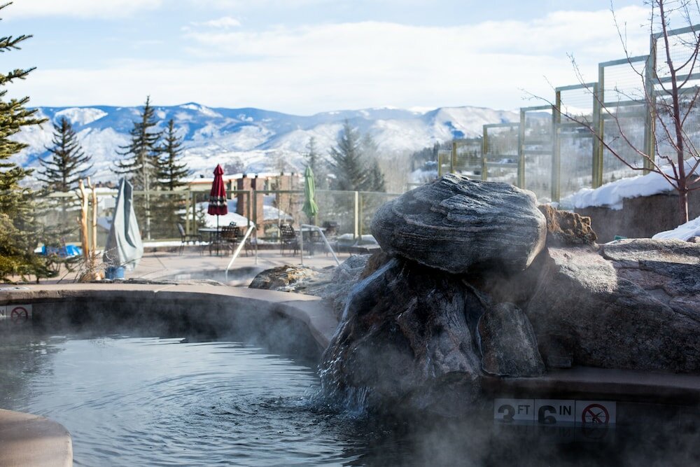 Фото The Timberline Condominiums