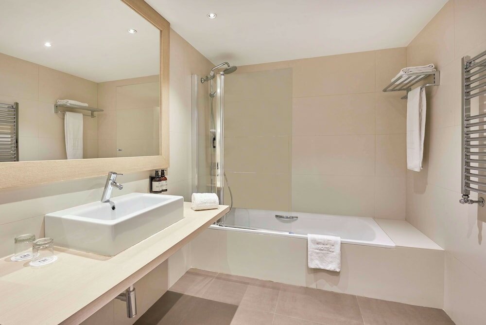 Фото Nh Barcelona Stadium